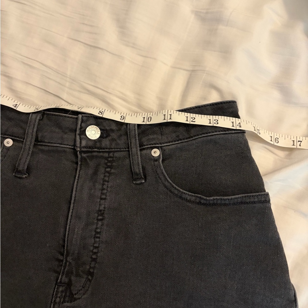 Madewell Charcoal Denim shorts - Picture 6 of 9